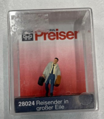 Preiser 28024 HO Traveler  in a Hurry with Suitcases Figure