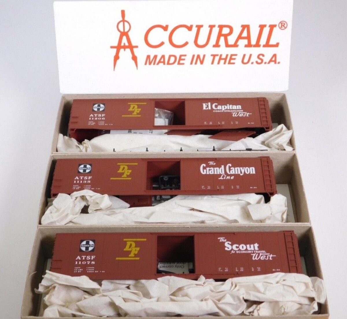 Accurail 3344 HO Scale Santa Fe 50' AAR Steel Box Car Kit (Set of 3)