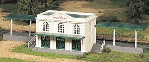 Plasticville 45976 O Scale Union Station Building Kit