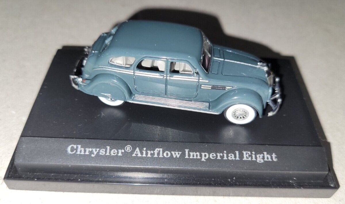Acme 1:87 1934 Chrysler Airflow Imperial Eight