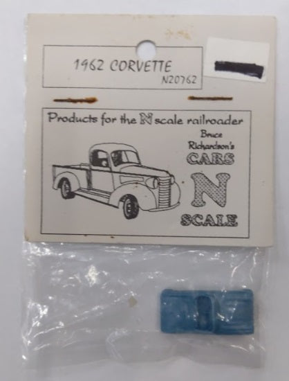 N Scale Railroader N-20762 N 1962 Blue Corvette Kit