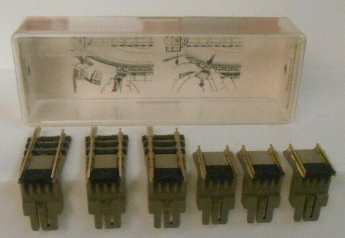 Fleischmann 9153 N Turntable Set For 9152 (Pack of 6)