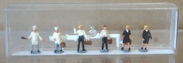 Merten 2514 HO Waiters, Waitresses, & Chefs Ready for Work (Set of 6)