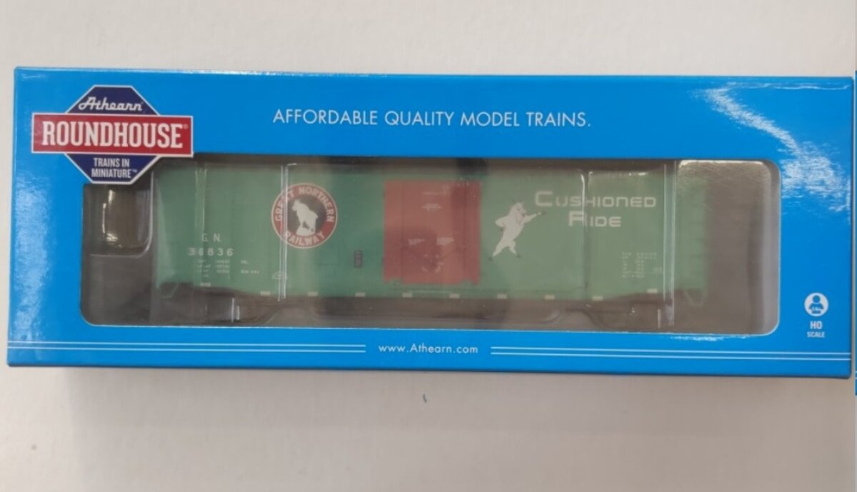 Roundhouse 15726 HO Great Northern 50' PD Smooth Side Boxcar #36836