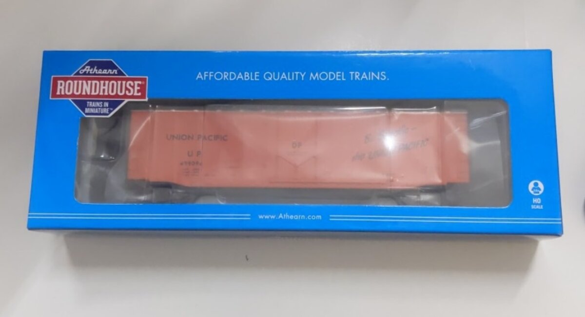 Roundhouse 15736 HOUnion Pacific 50' PD Smooth Side Boxcar #499094
