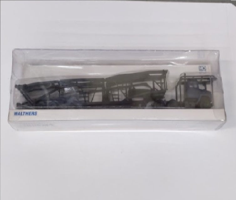 Walthers 933-1200 HO Dark Navy Auto Carrier Trailer With Ford LNT 9000 Tractor
