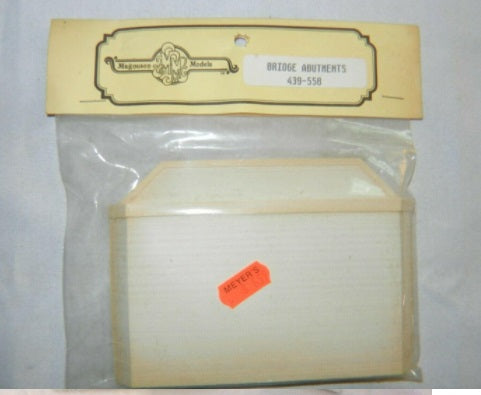 Magnuson Models 439-558 HO Bridge Abutments