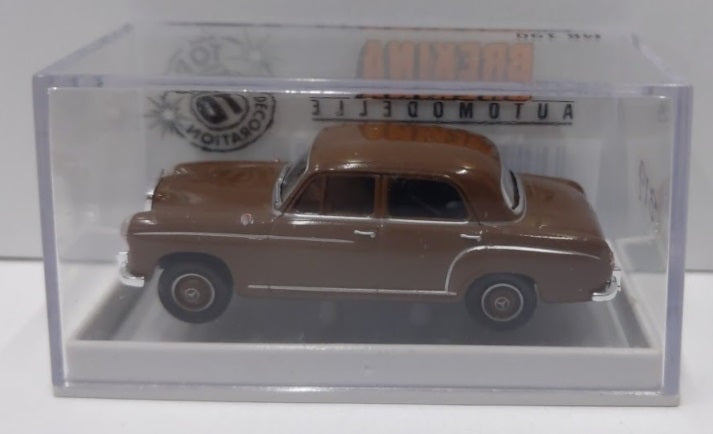 Brekina Automodelle 23067 HO Mercedes Benz 190