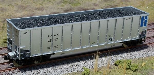 F+N Models 81707 HO Walthers Bethgon Hopper Resin Coal Load (Pack of 2)