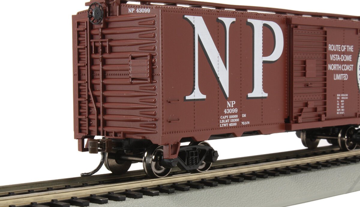 Bachmann 17015 HO Northern Pacific 40' Box Car #43099