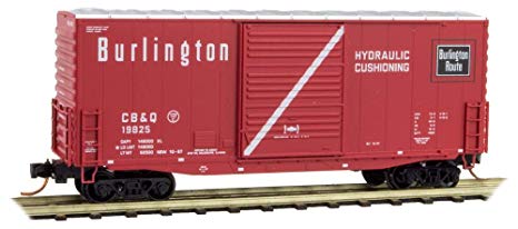 Micro-Trains 07300050 N CB&Q 40' Standard Single Door Boxcar #19825