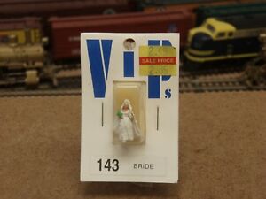 Preiser 143 HO Bride in Wedding Dress Figure