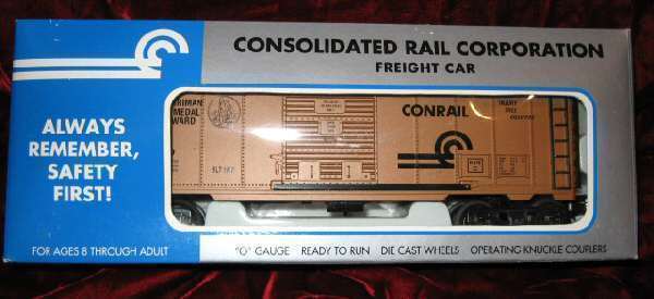 Consolidated Rail Corporation K641-1411 IC O E.H. Harriman Memorial Medal Boxcar