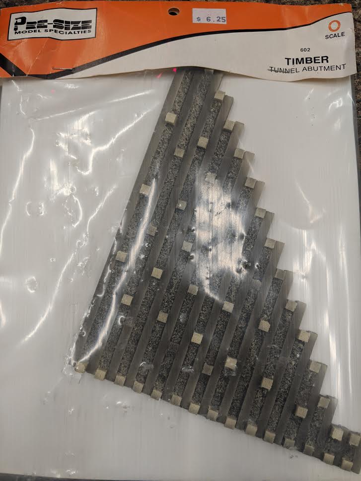Pre-Size 602 O Scale Timber Tunnel Abutment