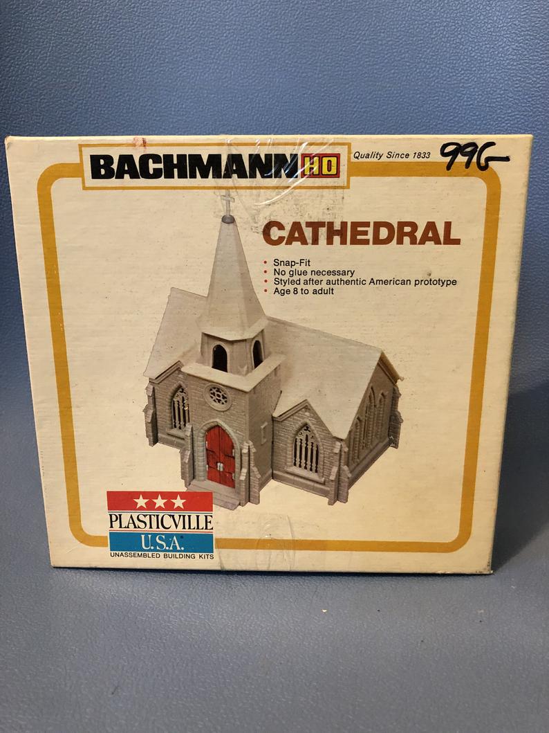 Bachmann 2800 HO Cathedral Building Kit