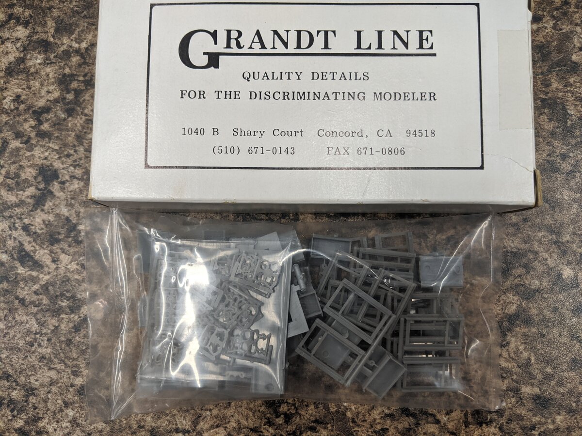 Grandt Line 3005 On3 Denver & Rio Grande Western Coach Set
