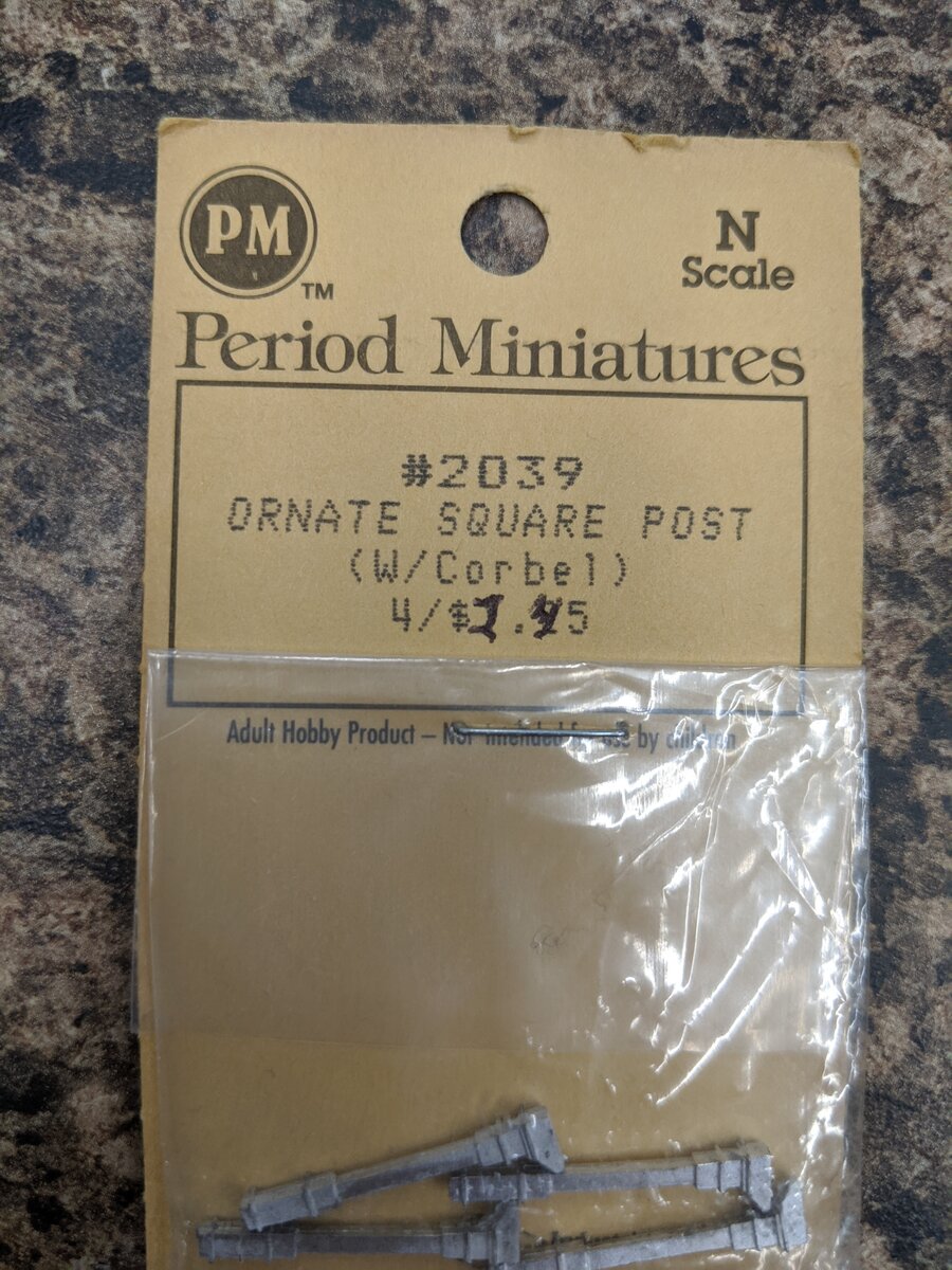 Period Miniatures 2039 N-Scale Ornate Square Post (W/Corbel) 4 pcs
