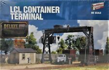 Walthers 933-3174 HO LCL Container Terminal Building Kit