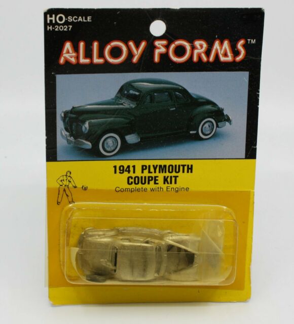 Alloy Forms H-2027 HO 1941 Plymouth Coupe Die Cast Kit