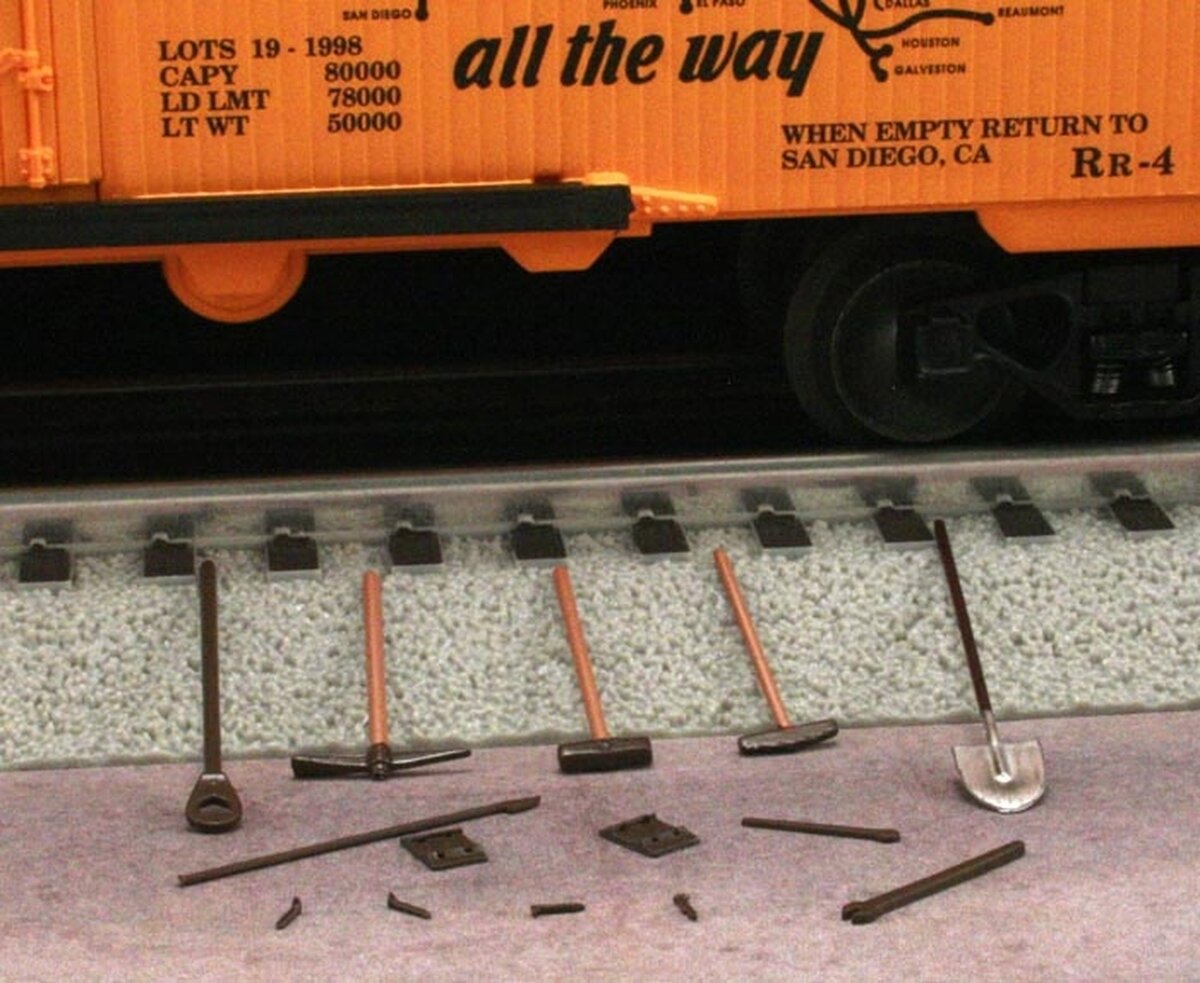 American Heritage 43-924 O Scale Track Gang Set Accessories