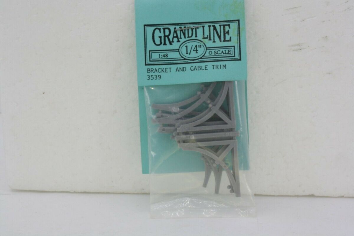 Grandt Line 3539 O Scale Bracket and Gable Trim
