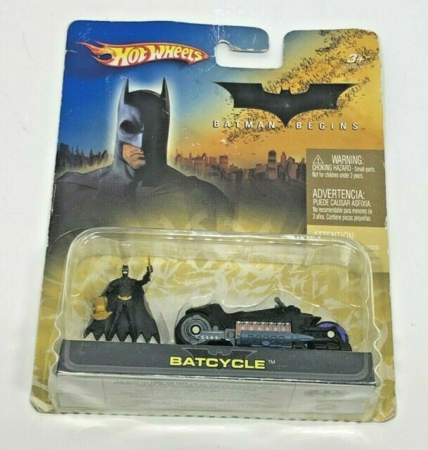 Mattel H6296 Hot Wheels Batman Begins Batcycle DC Comics 2005
