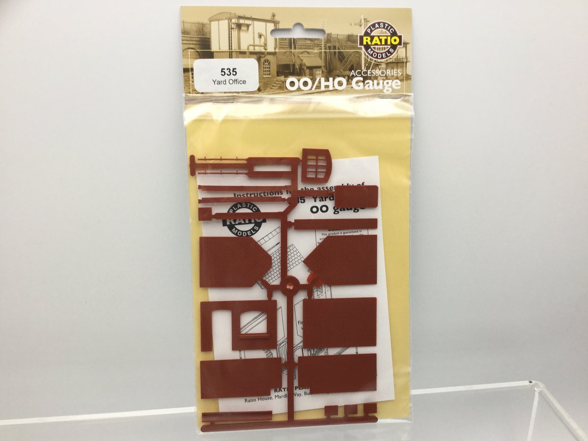 Ratio 535 OO / HO Gauge Yard Office Plastic Kit