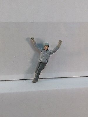 Arttista 1553 HO Worker with Hands Up