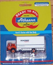 Athearn 2752 HO Roadway Express Ford C-Series with Truck Body