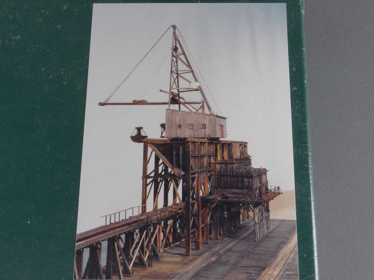 Sheepscot Scale Products 1250 HO Scale Cat's Head Pier Building Kit