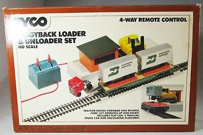 Tyco 927 HO Piggyback Loader and Unloader Set Model Kit