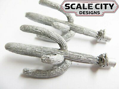 Keil-Line Products 776 HO Large Cactus Set