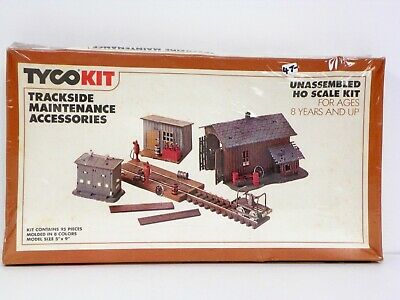 Tyco 7794 HO Trackside and Maintenance Accessories Model Kit