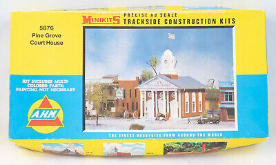 AHM 5876 HO MiniKits Pine Grove Court House Model Building Kit