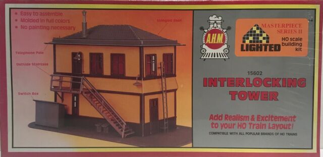 AHM 15602 HO Interlocking Tower Lighted Building Kit