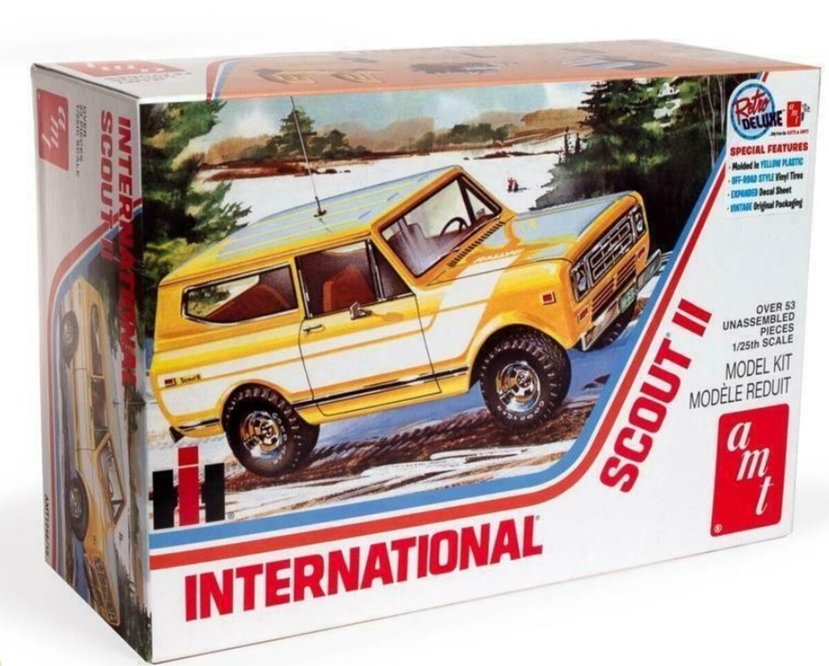 AMT 1248 1:25 1977 International Harvester Scout II Plastic Truck Model Kit