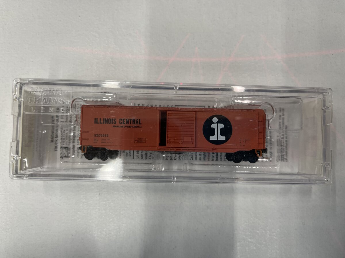 Micro-Trains 50500020 Z Scale Illinois Central 50' Standard Box Car #523090