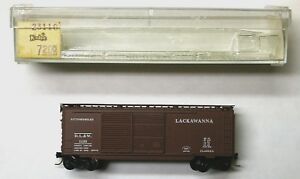 Micro-Trains 02300110 N DL&W 40' Standard Double Door Boxcar #11133