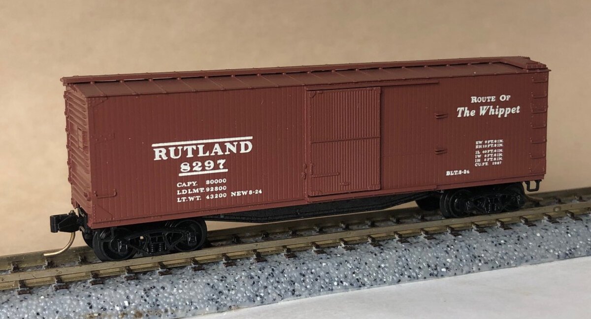 Micro-Trains 04200110 N Rutland Whippet 40' Single Sheathed Wood Boxcar #8297