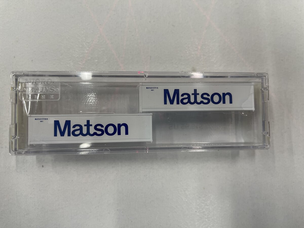 Micro-Trains 76100270 Z Matson 40' Container (Set of 2)