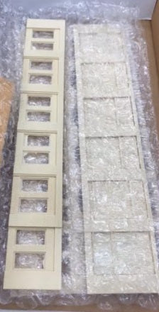 Chooch 750 O Scale Whole Sale Drygoods Façade
