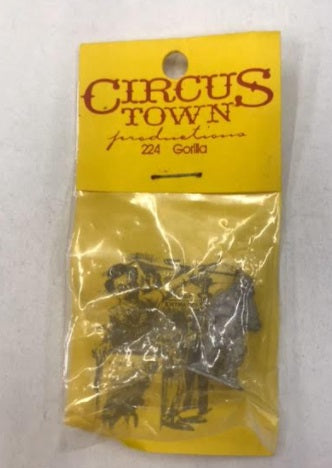 Circus Town 224 HO Gorilla Figure