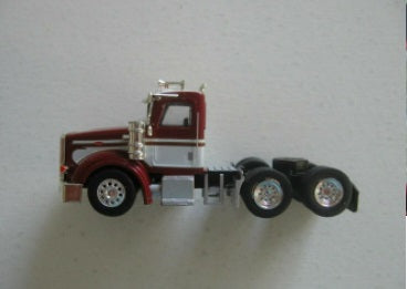 Herpa 6567 1:87 Promotex Peterbilt Day Cab Tractor in Maroon & White