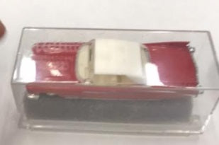Praline 5103 HO Red Cadillac 59