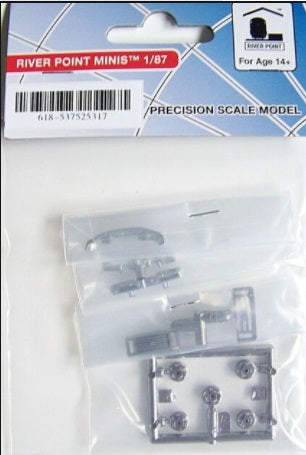 River Point Station 537525317 HO SRW Truck Chrome Accessories Set