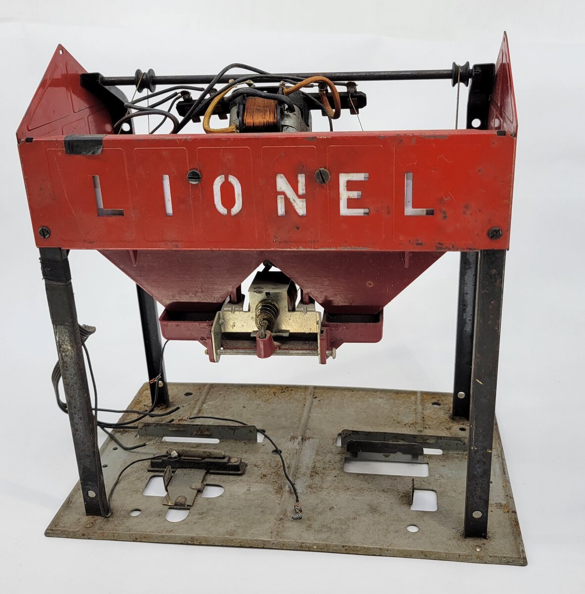Lionel 497-X Coaling Station Assembly - Partial