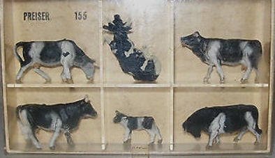 Preiser 155 HO Black & White Cow Figure (Box of 6)