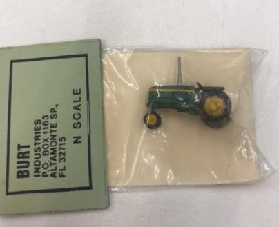 Burt 30532 N Scale Row Tractor Green/Yellow