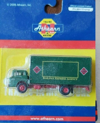 Athearn 10098 N Scale Railway Express Agency Ford-C Box Truck