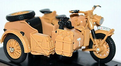 Cararama 245ND 1:43 R-75 w/Side Car Team 1941 Africa Korps